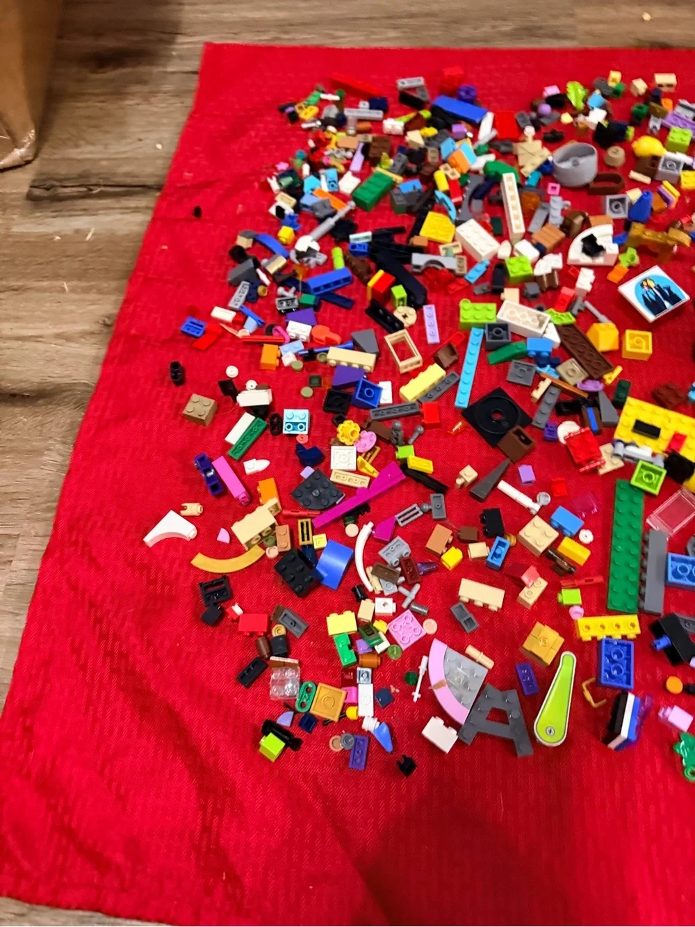 Legos mixed lot w Minfigures guardians , wicked